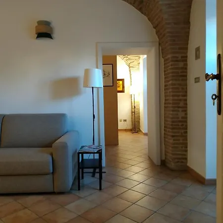In Piazza Orazio Apartament